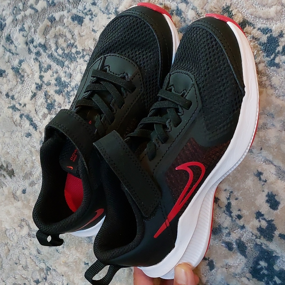 Boys nike shoes